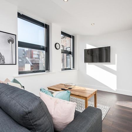 Central Aparthotel By Ustay Liverpool Esterno foto
