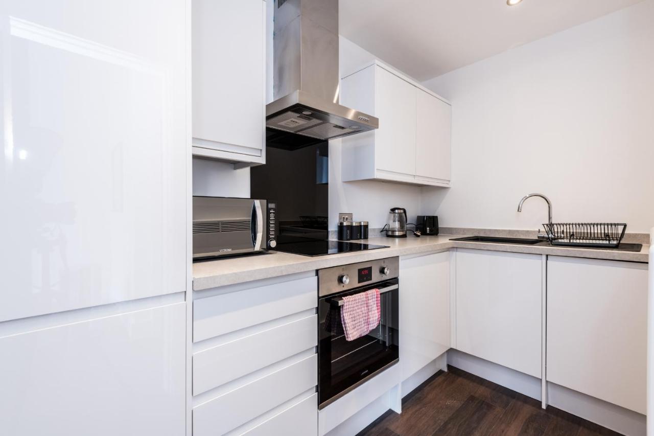 Central Aparthotel By Ustay Liverpool Esterno foto