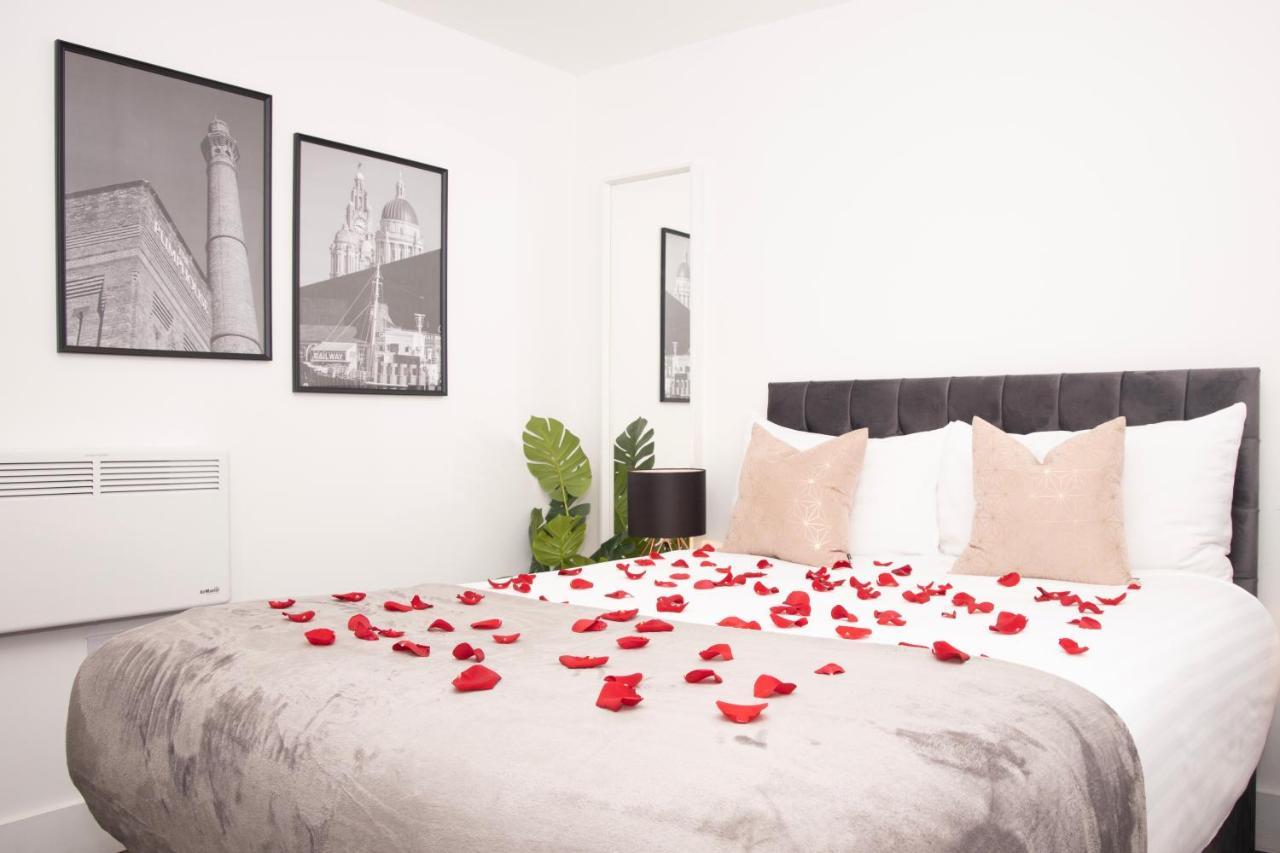 Central Aparthotel By Ustay Liverpool Esterno foto
