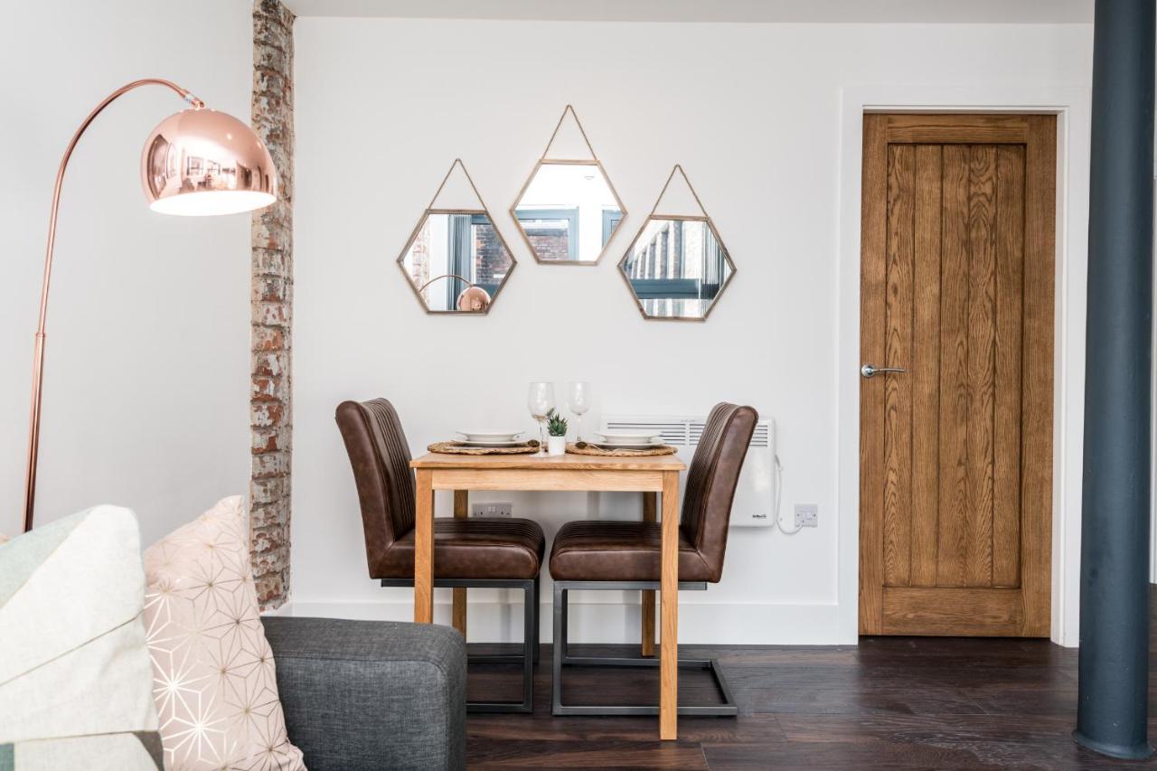 Central Aparthotel By Ustay Liverpool Esterno foto