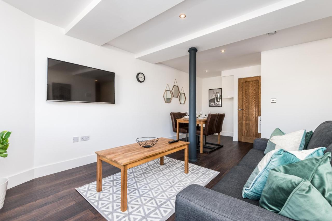 Central Aparthotel By Ustay Liverpool Esterno foto