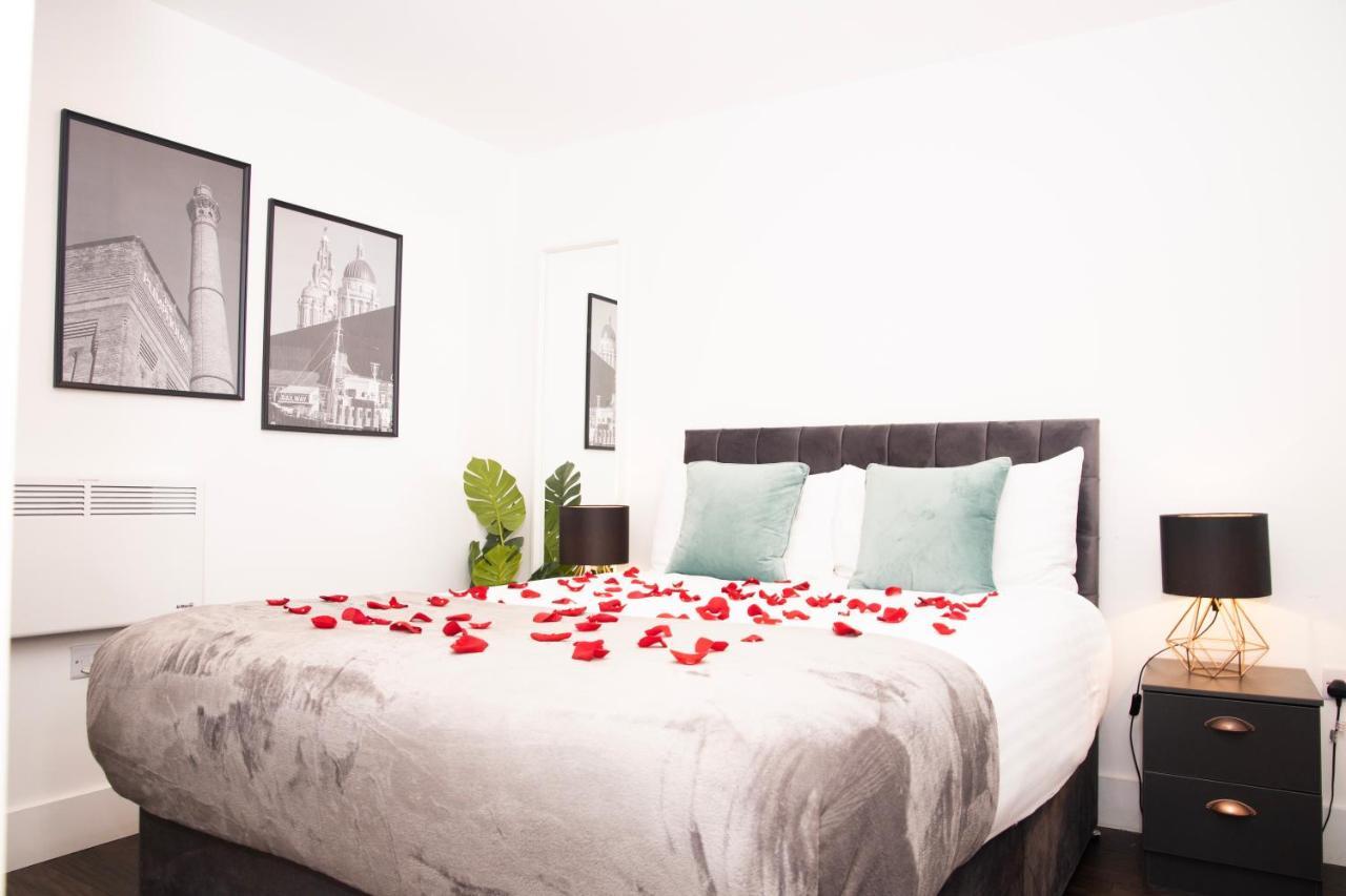 Central Aparthotel By Ustay Liverpool Esterno foto