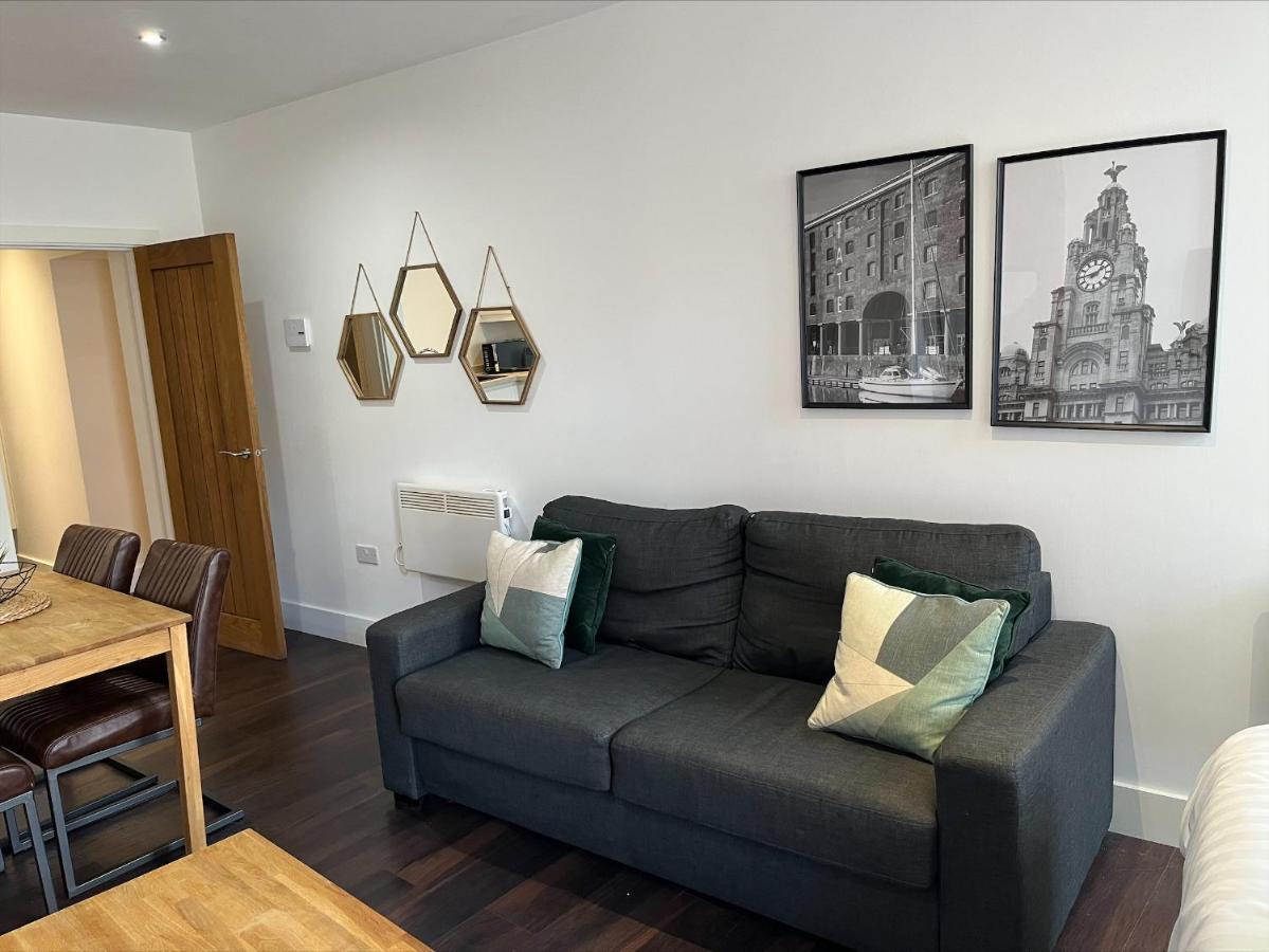 Central Aparthotel By Ustay Liverpool Esterno foto