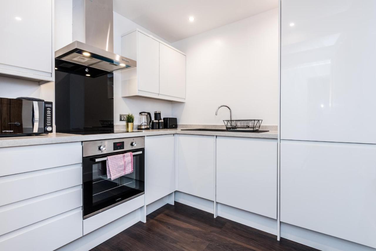 Central Aparthotel By Ustay Liverpool Esterno foto