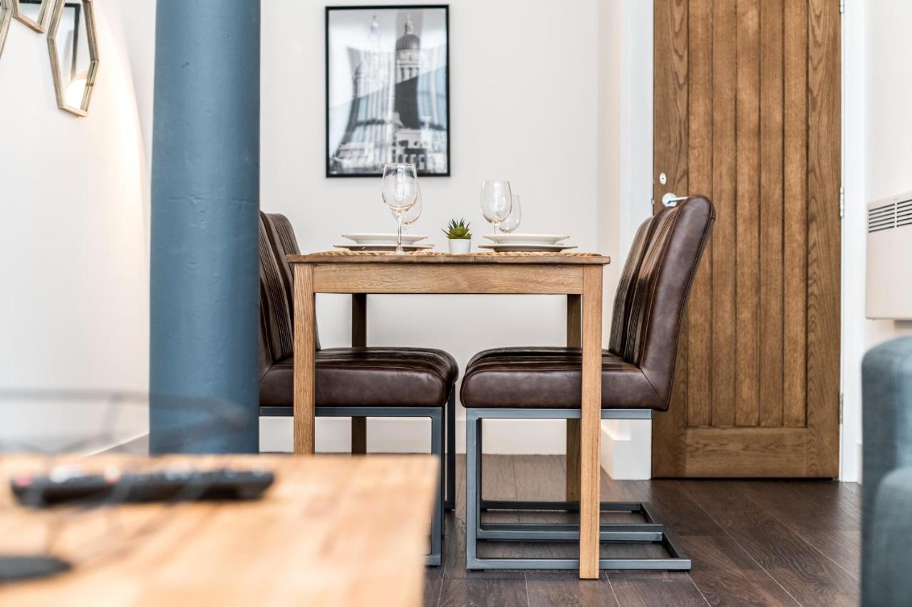 Central Aparthotel By Ustay Liverpool Esterno foto